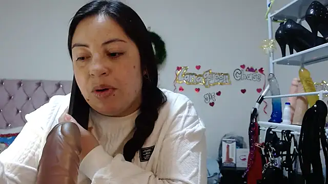 lanaqueen699 online show from December 2025 12:23:02 PM