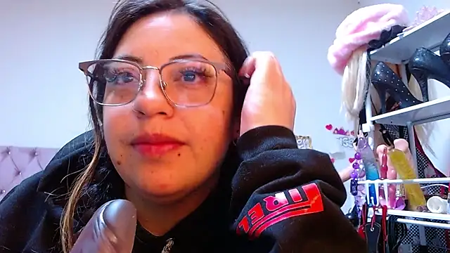 lanaqueen699 online show from March 2026 12:11:01 PM