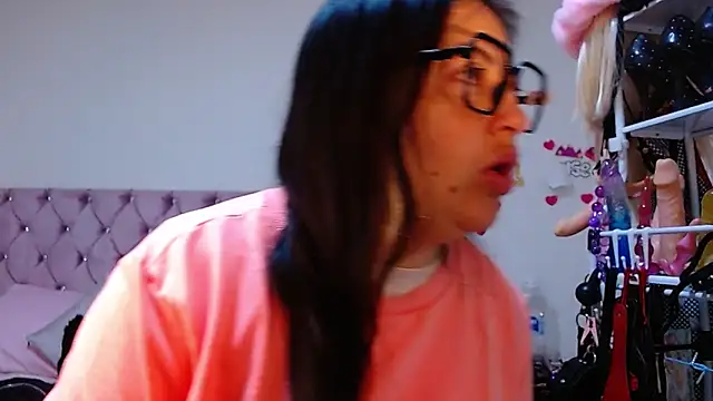 lanaqueen699 online show from March 2026 12:27:02 PM