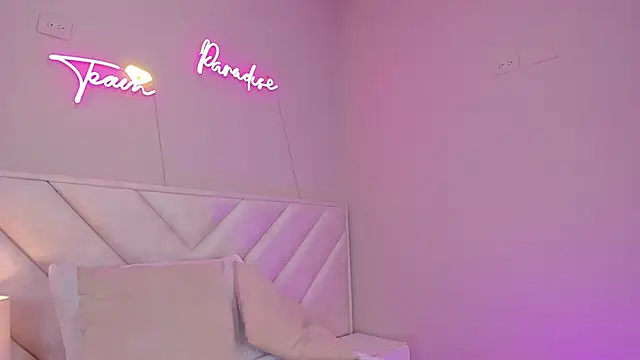  angela x online show from February 2025 05:42:01 PM