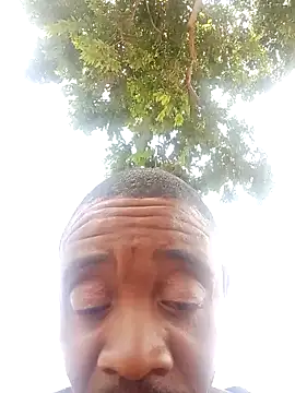 Snapshot of LONGDICK985M chatting on January 2025 09:52:01 AM LONGDICK985M online show from January 2025 09:52:01 AM