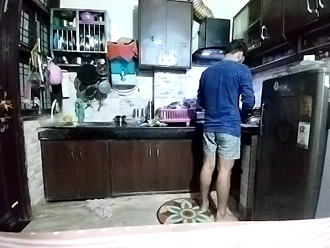 Snapshot of bigvorn6 chatting on November 2025 02:06:02 AM bigvorn6 online show from November 2025 02:06:02 AM