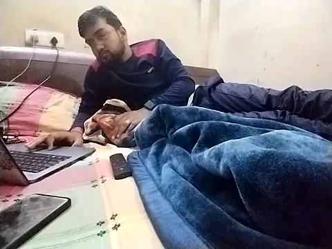 Snapshot of bigvorn6 chatting on November 2025 02:17:01 PM bigvorn6 online show from November 2025 02:17:01 PM