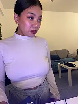 Snapshot of NaughtyMe chatting on January 2025 07:58:02 PM NaughtyMe online show from January 2025 07:58:02 PM