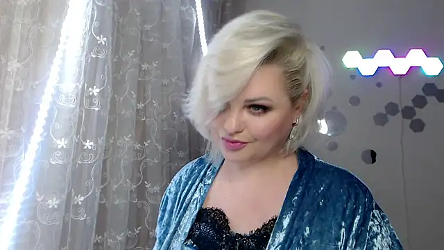 JewellKiss7 online show from January 2025 07:47:02 PM