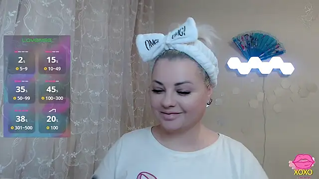 JewellKiss7 online show from November 2025 07:13:01 PM