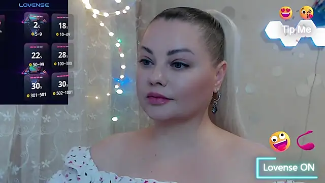 Snapshot of JewellKiss7 chatting on June 2026 05:46:01 PM JewellKiss7 online show from June 2026 05:46:01 PM
