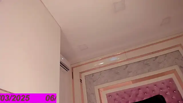 Snapshot of Isabel_Escorcia chatting on March 2025 04:41:02 AM Isabel Escorcia online show from March 2025 04:41:02 AM