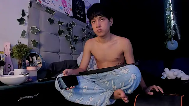 blue baby20 online show from January 2025 02:02:02 PM