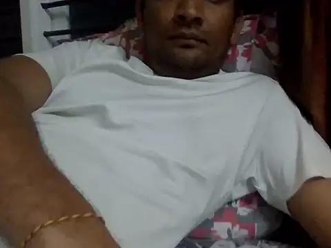 Snapshot of NiceBoy9099 chatting on January 2025 05:51:02 PM NiceBoy9099 online show from January 2025 05:51:02 PM