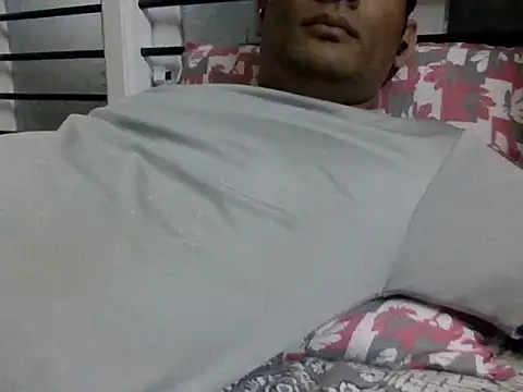 Snapshot of NiceBoy9099 chatting on February 2025 06:21:01 PM NiceBoy9099 online show from February 2025 06:21:01 PM