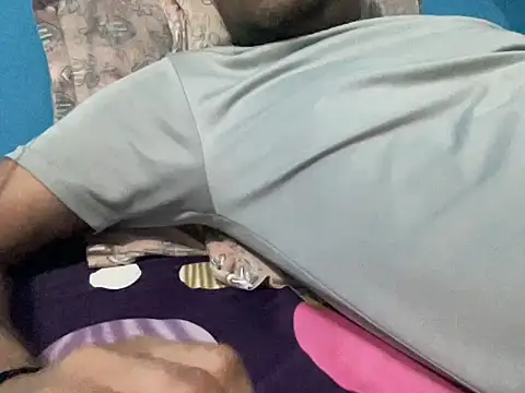 Snapshot of NiceBoy9099 chatting on September 2025 11:31:02 AM NiceBoy9099 online show from September 2025 11:31:02 AM