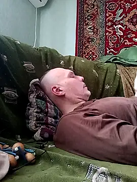 Pineapple04 online show from February 2026 01:18:01 PM