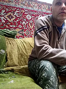 Pineapple04 online show from April 2026 06:58:02 PM