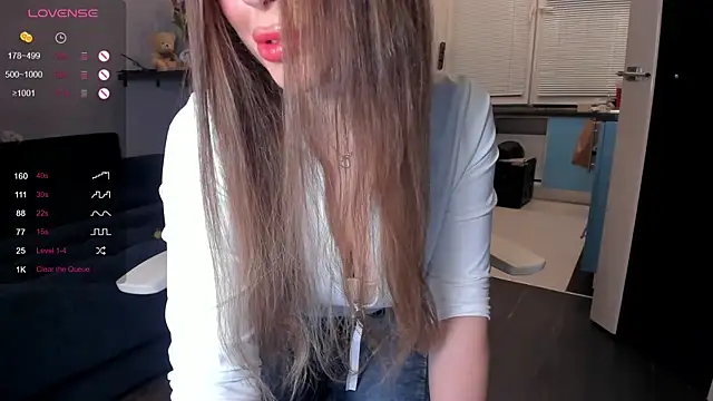 Snapshot of wwildfox chatting on March 2025 07:49:01 PM wwildfox online show from March 2025 07:49:01 PM