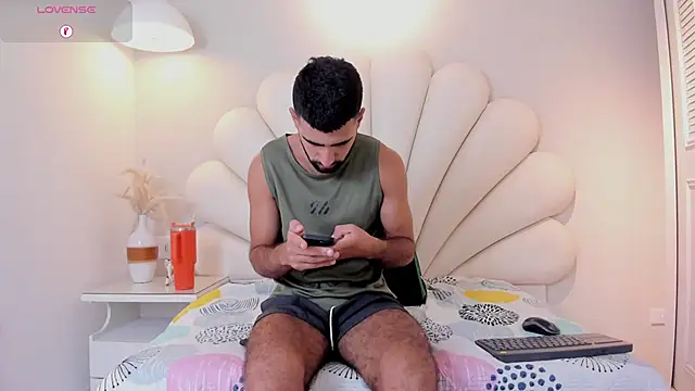 Ethan  Walker online show from April 2026 02:53:02 PM