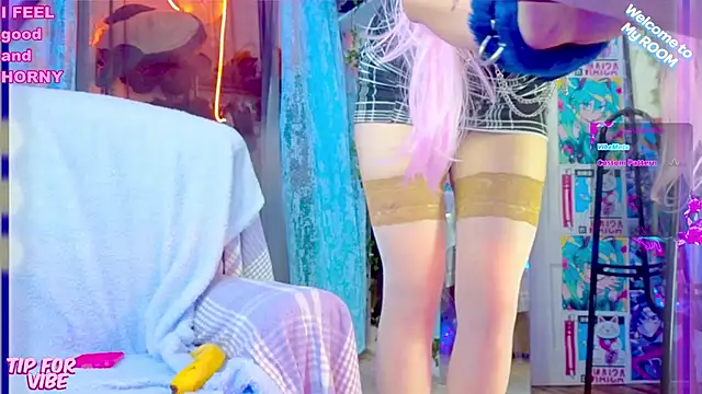 Toxic Ellies online show from January 2025 02:52:01 PM