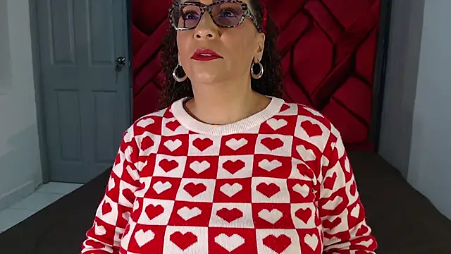 EvaMills1 online show from February 2025 03:12:02 PM