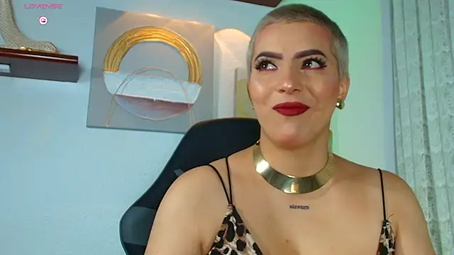 Snapshot of Camila_Chainn chatting on September 2025 06:02:02 AM Camila Chainn online show from September 2025 06:02:02 AM