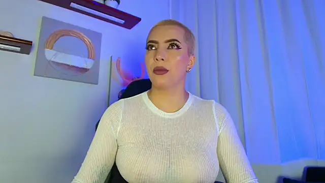 Snapshot of Camila_Chainn chatting on October 2025 04:03:02 PM Camila Chainn online show from October 2025 04:03:02 PM