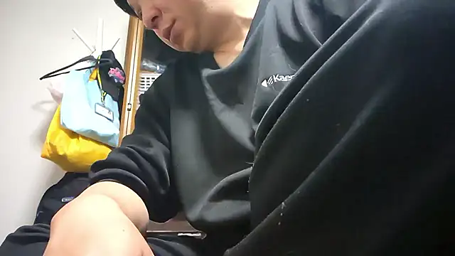 Snapshot of 07YUKIO chatting on March 2026 03:34:01 PM 07YUKIO online show from March 2026 03:34:01 PM