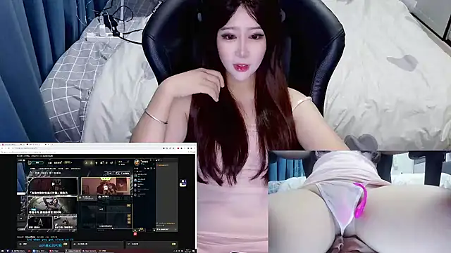 Snapshot of Angelababy001 chatting on December 2024 03:22:01 PM Angelababy001 online show from December 2024 03:22:01 PM