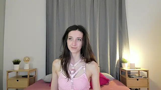 Snapshot of Ketty_Belly chatting on November 2025 08:37:01 AM Ketty Belly online show from November 2025 08:37:01 AM