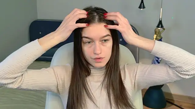 Alice  grace online show from December 2024 09:41:01 PM