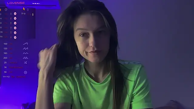 Alice  grace online show from February 2025 07:38:01 PM