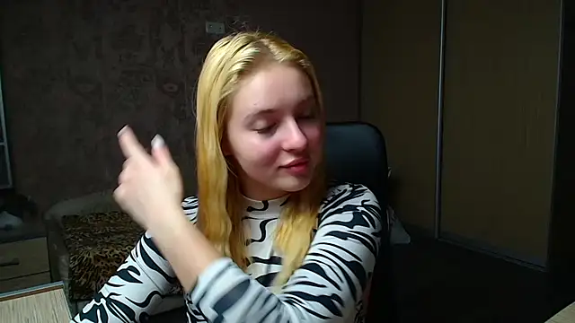 Milka kiss  online show from December 2025 06:40:01 AM