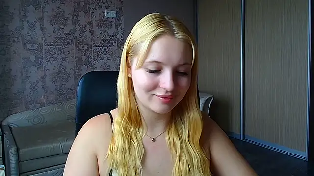 Snapshot of Milka_kiss_ chatting on June 2026 07:39:01 AM Milka kiss online show from June 2026 07:39:01 AM