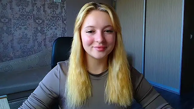 Snapshot of Milka_kiss_ chatting on July 2026 06:40:02 AM Milka kiss online show from July 2026 06:40:02 AM