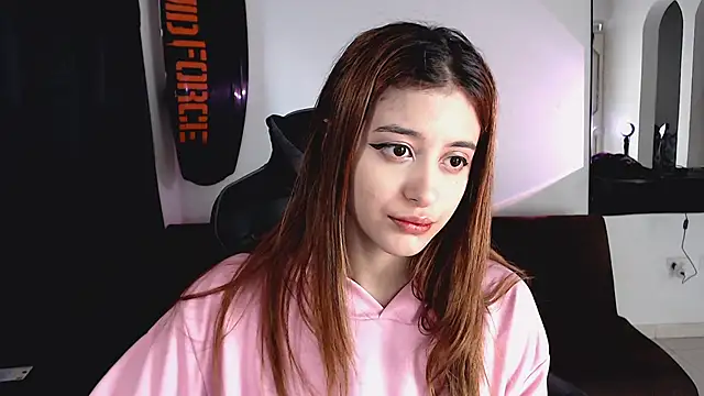 liz-beths online show from October 2025 07:51:01 PM