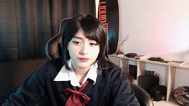 liz-beths online show from December 2025 03:15:01 AM