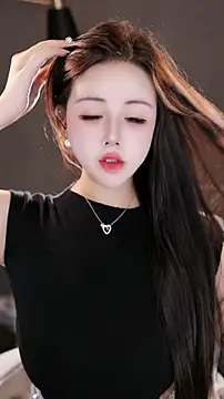 Qiaoqiao  online show from October 2025 09:39:01 AM