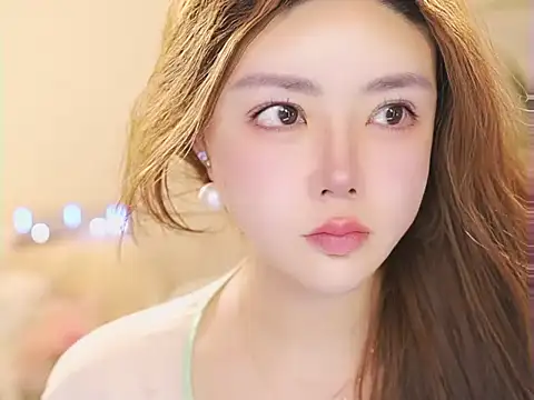 Qiaoqiao  online show from August 2026 04:05:02 PM