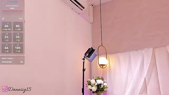 kosmic Angel online show from February 2026 01:11:02 PM