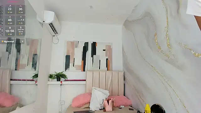 Snapshot of flavia_cruz chatting on October 2025 07:37:01 PM flavia cruz online show from October 2025 07:37:01 PM