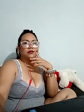 rainhavenus2024 online show from January 2025 09:57:02 PM