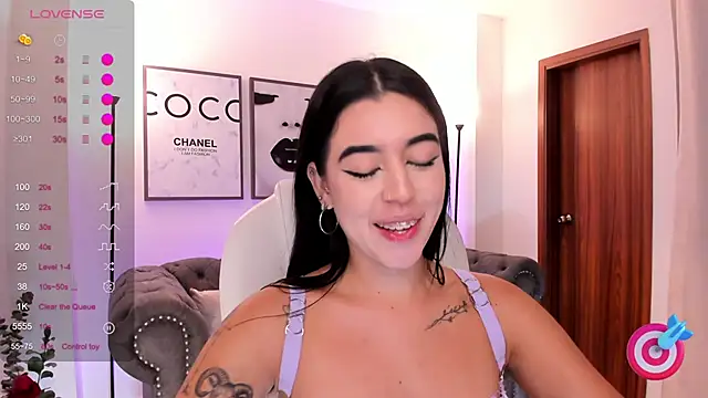 Snapshot of zoee_jackson chatting on February 2025 06:52:01 PM zoee jackson online show from February 2025 06:52:01 PM