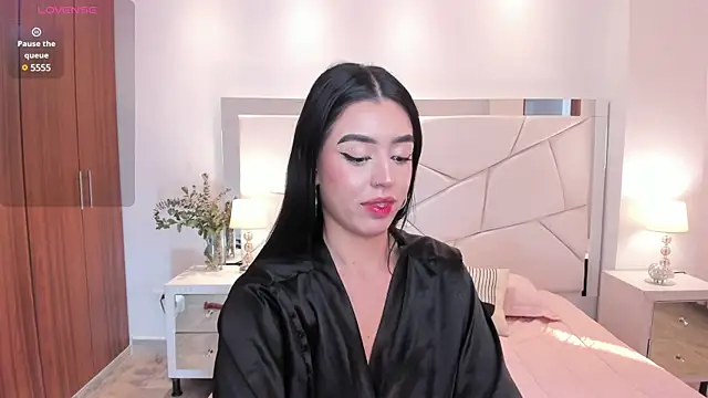 Snapshot of zoee_jackson chatting on February 2025 09:44:02 PM zoee jackson online show from February 2025 09:44:02 PM