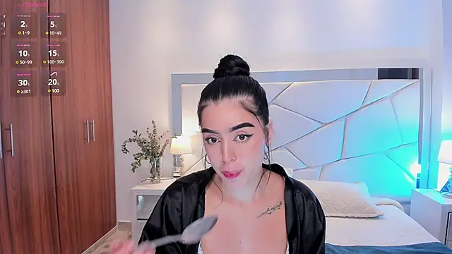 Snapshot of zoee_jackson chatting on March 2025 10:39:02 PM zoee jackson online show from March 2025 10:39:02 PM