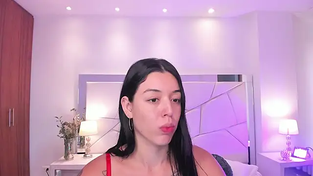 Snapshot of zoee_jackson chatting on March 2025 07:15:01 PM zoee jackson online show from March 2025 07:15:01 PM