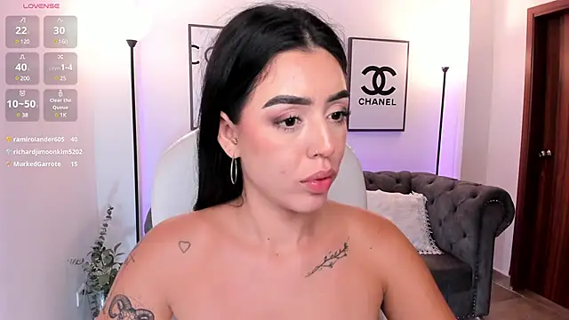 Snapshot of zoee_jackson chatting on March 2025 01:32:02 AM zoee jackson online show from March 2025 01:32:02 AM