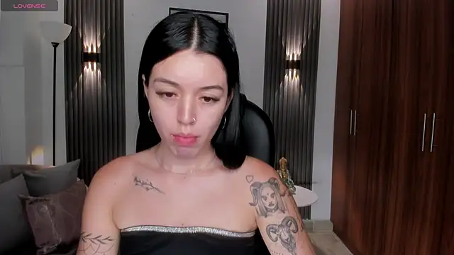 Snapshot of zoee_jackson chatting on July 2026 06:12:01 PM zoee jackson online show from July 2026 06:12:01 PM