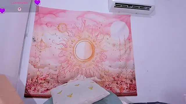 Snapshot of LilitRobins chatting on November 2025 09:26:02 PM LilitRobins online show from November 2025 09:26:02 PM