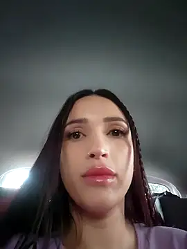 Snapshot of Naty_Santos chatting on February 2025 07:43:02 PM Naty Santos online show from February 2025 07:43:02 PM