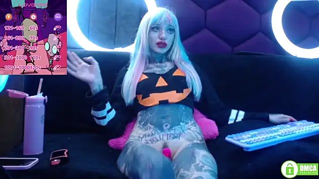 TyphoidMary online show from December 2025 10:49:01 PM