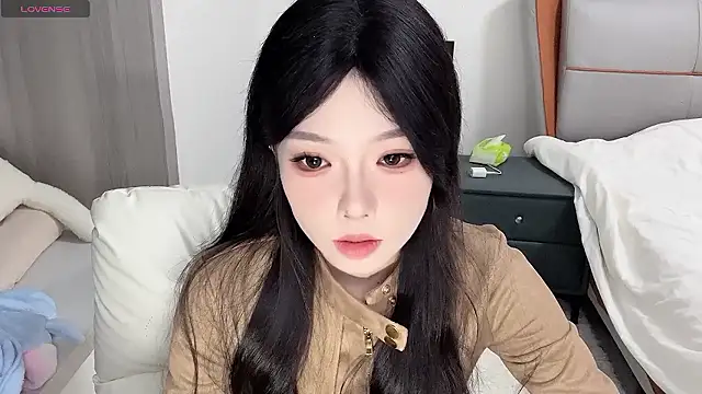 Q-ing online show from December 2024 10:32:01 PM