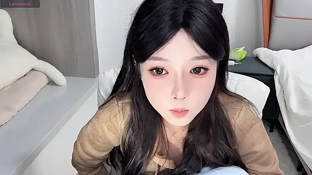 Q-ing online show from December 2024 01:36:01 AM